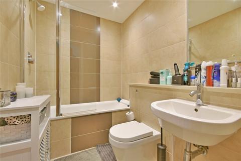 2 bedroom flat to rent, Broadhurst Gardens, South Hampstead, NW6