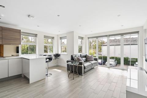 2 bedroom apartment to rent, Common Road, Alpine House Common Road, HA7