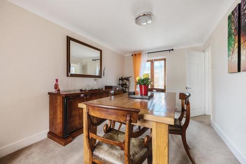 4 bedroom detached house for sale, Thatcham Gardens, Whetstone
