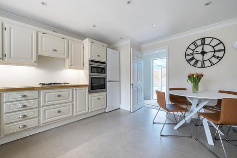 4 bedroom detached house for sale, Thatcham Gardens, Whetstone