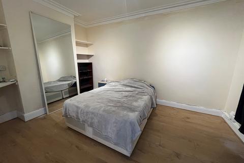3 bedroom terraced house for sale, Lichfield Road, Great Yarmouth