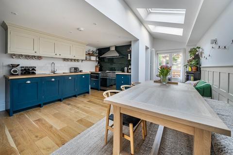 4 bedroom terraced house for sale, Kingswood Road, Penge, London, SE20
