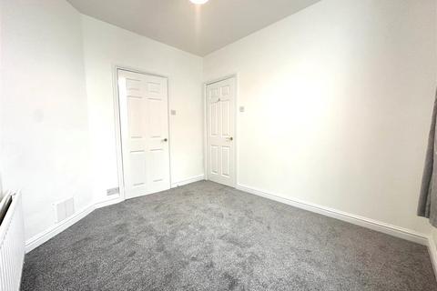 1 bedroom apartment to rent, Stourbridge Road, Stourbridge