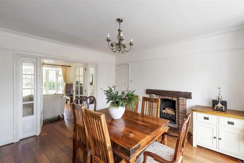 4 bedroom detached house for sale, The Ridgeway, Tonbridge