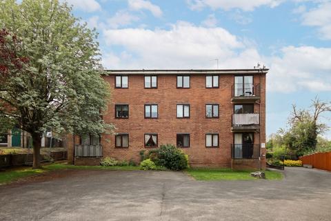 2 bedroom flat to rent, Tristan Lodge, Bushey Grove Road, Bushey, WD23