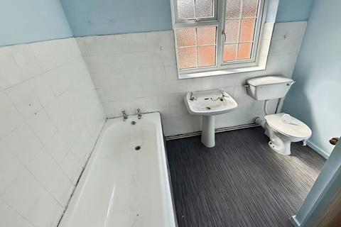Studio for sale, Flat 5, The Mews 15-17, North Street, Atherstone, West Midlands CV9 1JN