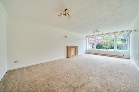3 bedroom apartment for sale, Withyholt Court, Charlton Kings, Cheltenham