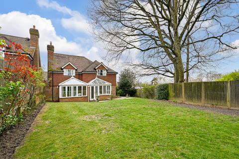 4 bedroom detached house for sale, Mulberry Gardens, Tenterden, Kent, TN30