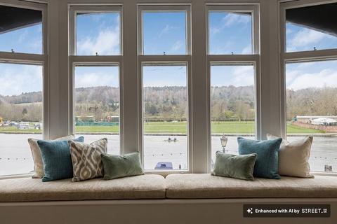 2 bedroom apartment for sale, Thameside, Henley-On-Thames RG9