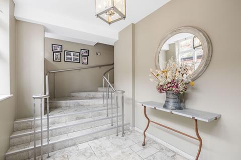 2 bedroom apartment for sale, Thameside, Henley-On-Thames RG9