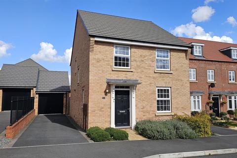 4 bedroom detached house for sale, 1 Johnson Road, Bingham