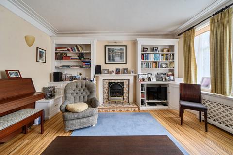 3 bedroom flat for sale, Hamilton Court, Hamilton Road, Ealing W5