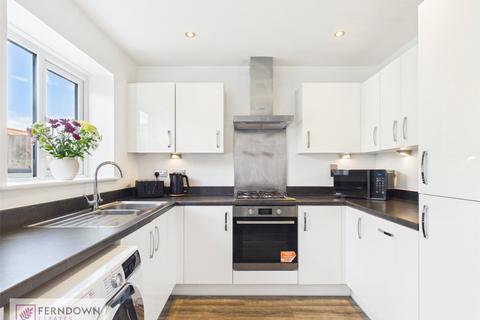 2 bedroom end of terrace house for sale, Old Farm Drive, Marston Green, Birmingham, West Midlands, B37