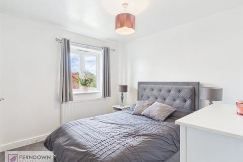2 bedroom end of terrace house for sale, Old Farm Drive, Marston Green, Birmingham, West Midlands, B37