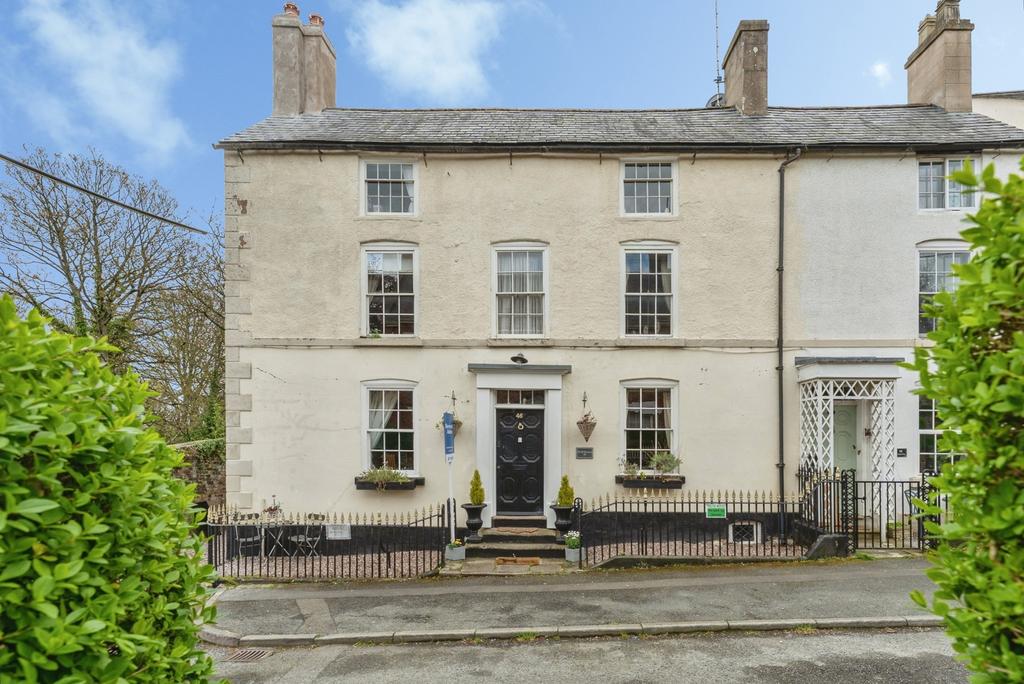 4 bedroom townhouse for sale