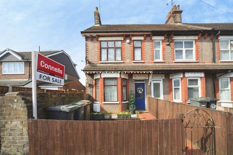 3 bedroom end of terrace house for sale, Beechwood Road, Luton