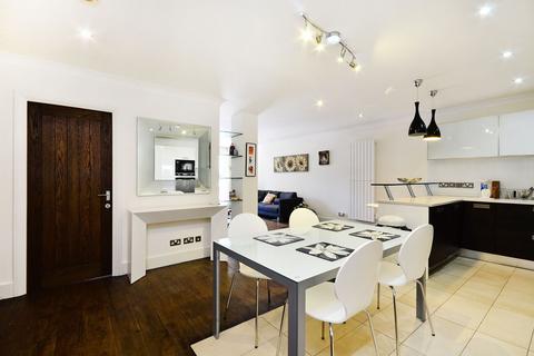 Newton Street, Covent Garden, London, WC2B