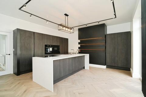 3 bedroom end of terrace house for sale, Morton Street, Manchester M26