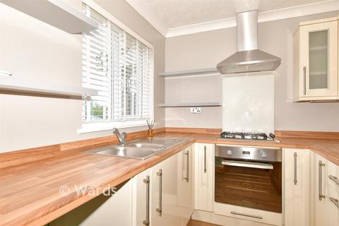 3 bedroom end of terrace house for sale, Clandon Road, Chatham ME5