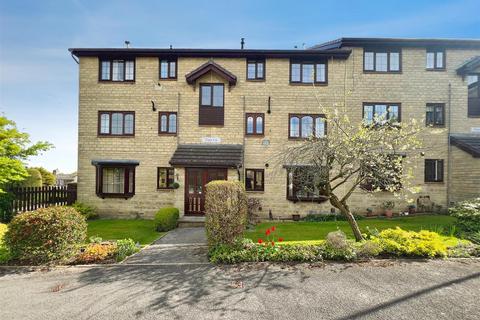 Apartment - Tay Court, Bradford BD2