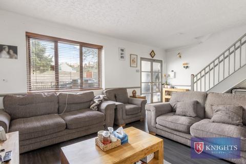 3 bedroom terraced house for sale, Canterbury Road, London, E10