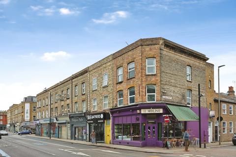 1 bedroom flat for sale, Battersea Park Road, London, SW11