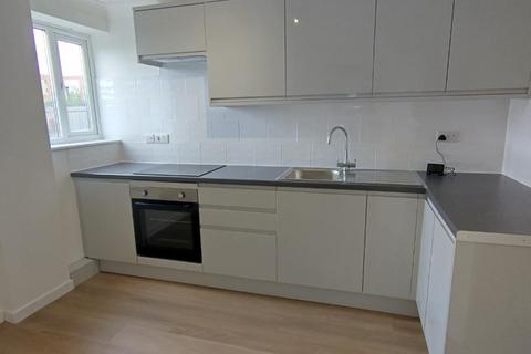 2 bedroom apartment to rent, Cox's Lane, Southampton