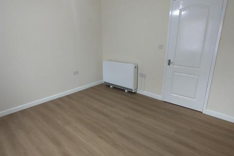 2 bedroom apartment to rent, Cox's Lane, Southampton