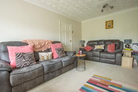2 bedroom semi-detached bungalow for sale, Edinburgh Way, Dersingham