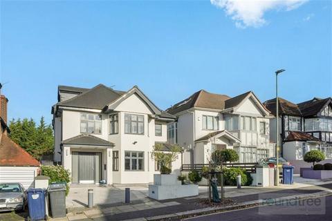 5 bedroom detached house for sale, Edgeworth Crescent, Hendon NW4