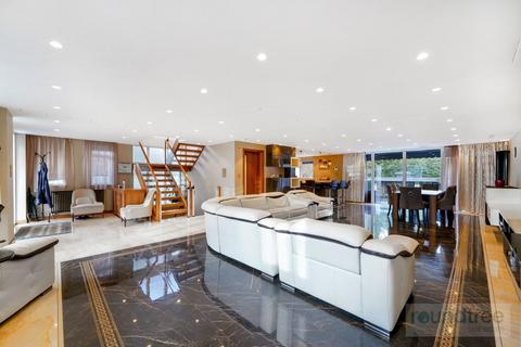 5 bedroom detached house for sale, Edgeworth Crescent, Hendon NW4