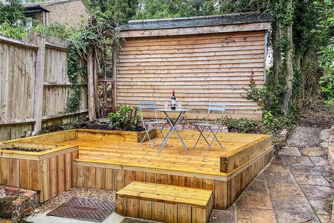 2 bedroom terraced house for sale, Watts Cottages, Ashford TN24