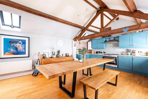 2 bedroom apartment for sale, Church Mews, Stony Stratford, Milton Keynes, Buckinghamshire, MK11