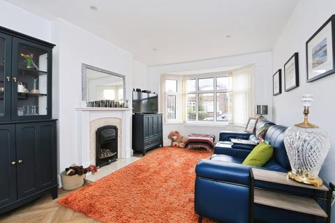 2 bedroom bungalow for sale, St. Johns Road, Peterborough, Cambridgeshire, PE2