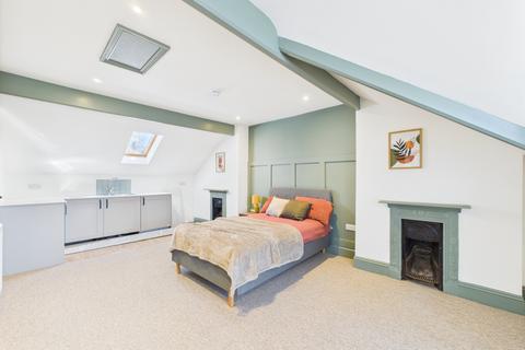 1 bedroom in a house share to rent, Worcester Street, Gloucester, Gloucestershire, GL1