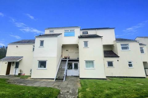 3 bedroom flat for sale, 24 Glan Gors, Harlech