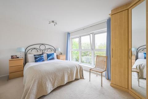 undefined, Langbourne Place, Isle Of Dogs, London, E14