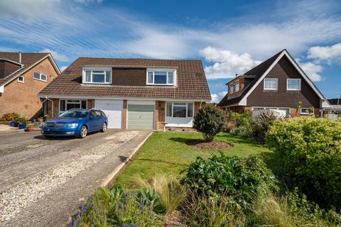 3 bedroom semi-detached house for sale, Hunters Close, Oakley, Basingstoke, RG23 7BG