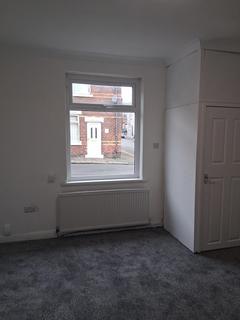 2 bedroom end of terrace house to rent, Horden  SR8