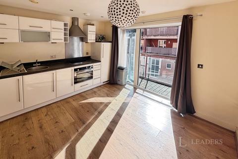 Studio to rent, Lower Canal Walk, Southampton, SO14