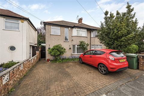 Hall Farm Drive, Whitton