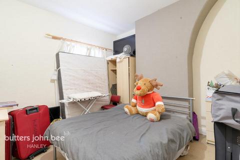 2 bedroom terraced house for sale, Elgin Street, Stoke-On-Trent ST4 2RD