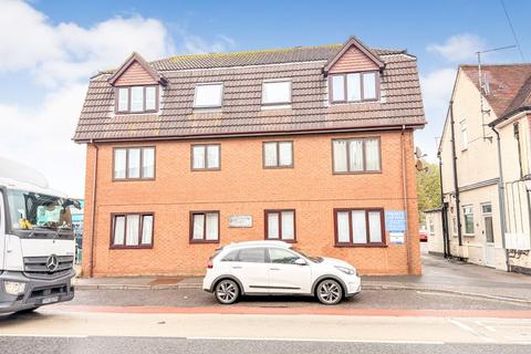 1 bedroom flat for sale, Lymington Road, New Milton BH25