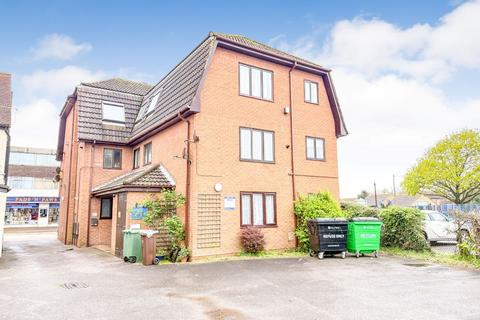 1 bedroom flat for sale, Lymington Road, New Milton BH25