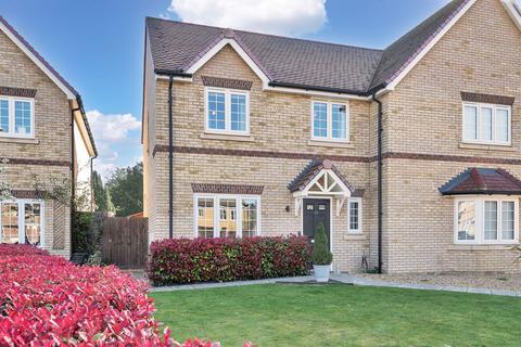 3 bedroom semi-detached house for sale, Robinson Gardens, Royston SG8