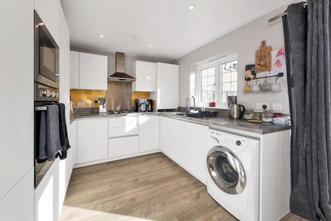 3 bedroom semi-detached house for sale, Robinson Gardens, Royston SG8