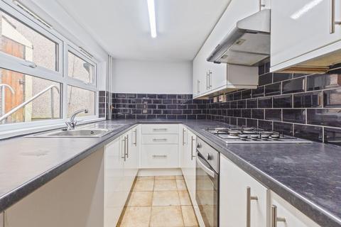 2 bedroom terraced house for sale, Oxford Street, Griffithstown, NP4