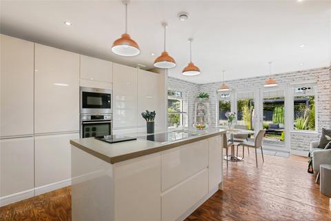 3 bedroom bungalow for sale, Whitemoss Grove, East Kilbride, South Lanarkshire, G74