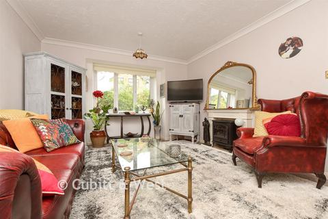 1 bedroom flat for sale, Reigate Hill, Reigate, Surrey