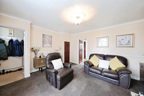 3 bedroom semi-detached house for sale, Kilton Hill, Worksop